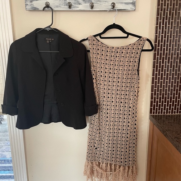 Women’s dresses - Picture 8 of 12